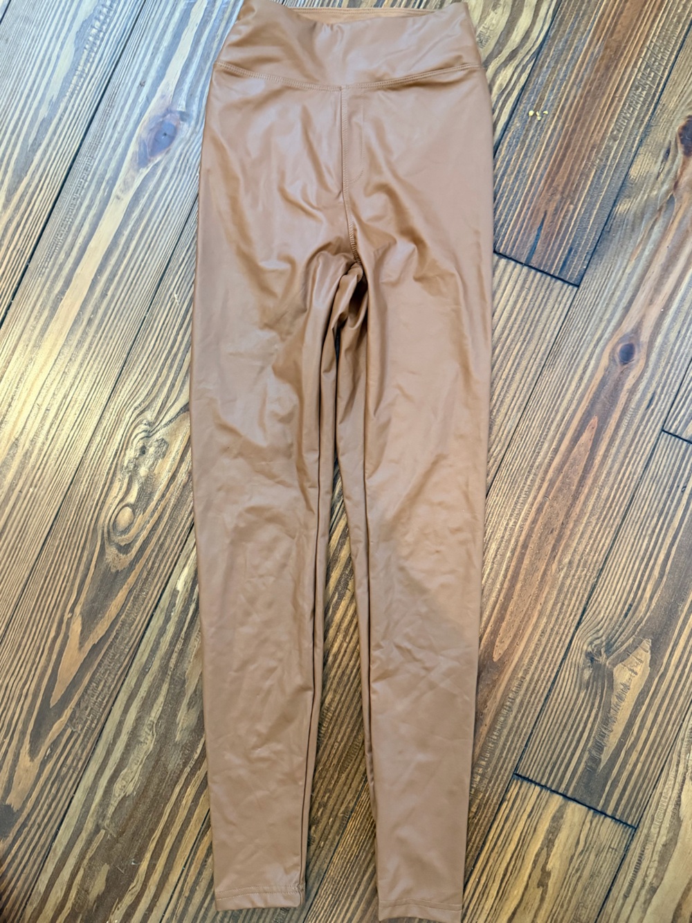 Women's High-Rise Leggings in Taupe